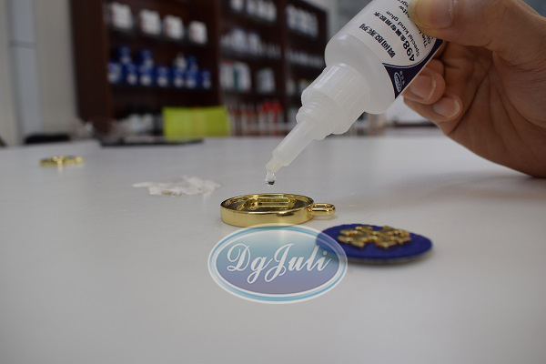 鋁合金瞬間膠水粘結 鋁合金瞬間膠水粘結